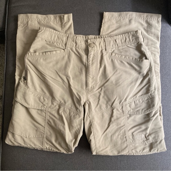 The North face Mens hiking pants, convertible, M regular - Picture 2 of 8